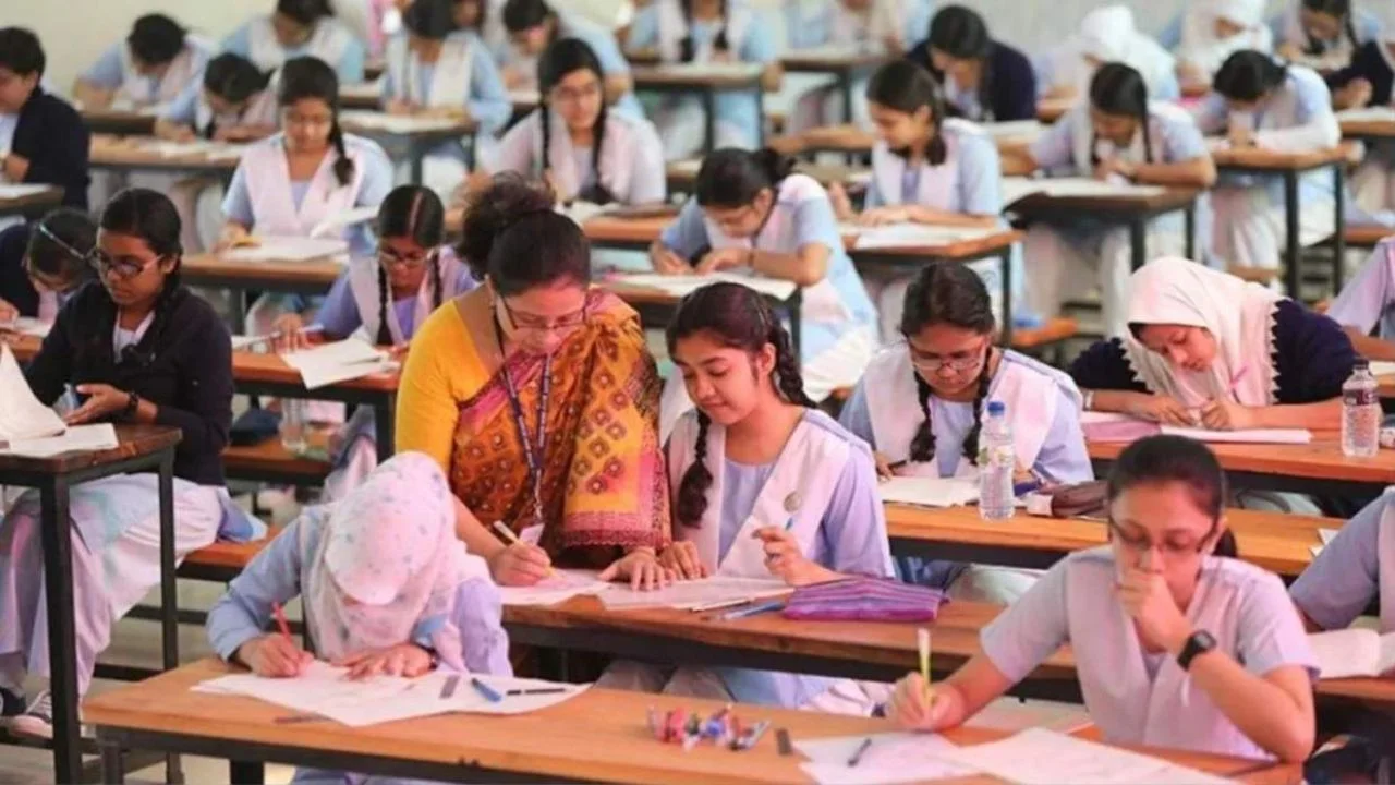 পাসের হারে এগিয়ে ঢাকা, পিছিয়ে ময়মনসিংহ শিক্ষাবোর্ড