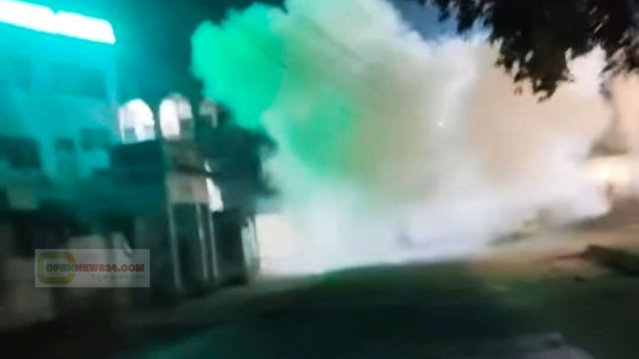গোপালগঞ্জের আদালতপাড়ায় বিকট শব্দে ২ টি ককটেল বিস্ফোরণ