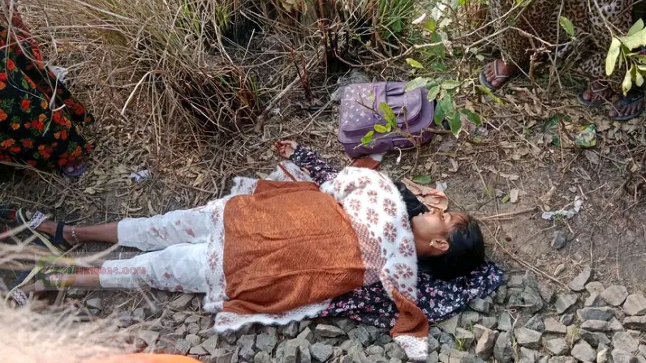 ব্রেকিংনিউজ  লালপুরে ঘুরতে নিয়ে গিয়ে প্রাক্তন স্ত্রীকে গ'লাকেটে হত্যা!