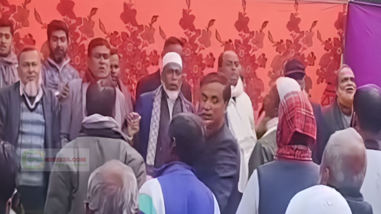 পটুয়াখালী-৩: বিদ্রোহী প্রার্থীর পক্ষে বিএনপি নেতাকর্মীদের শপথ পাঠ