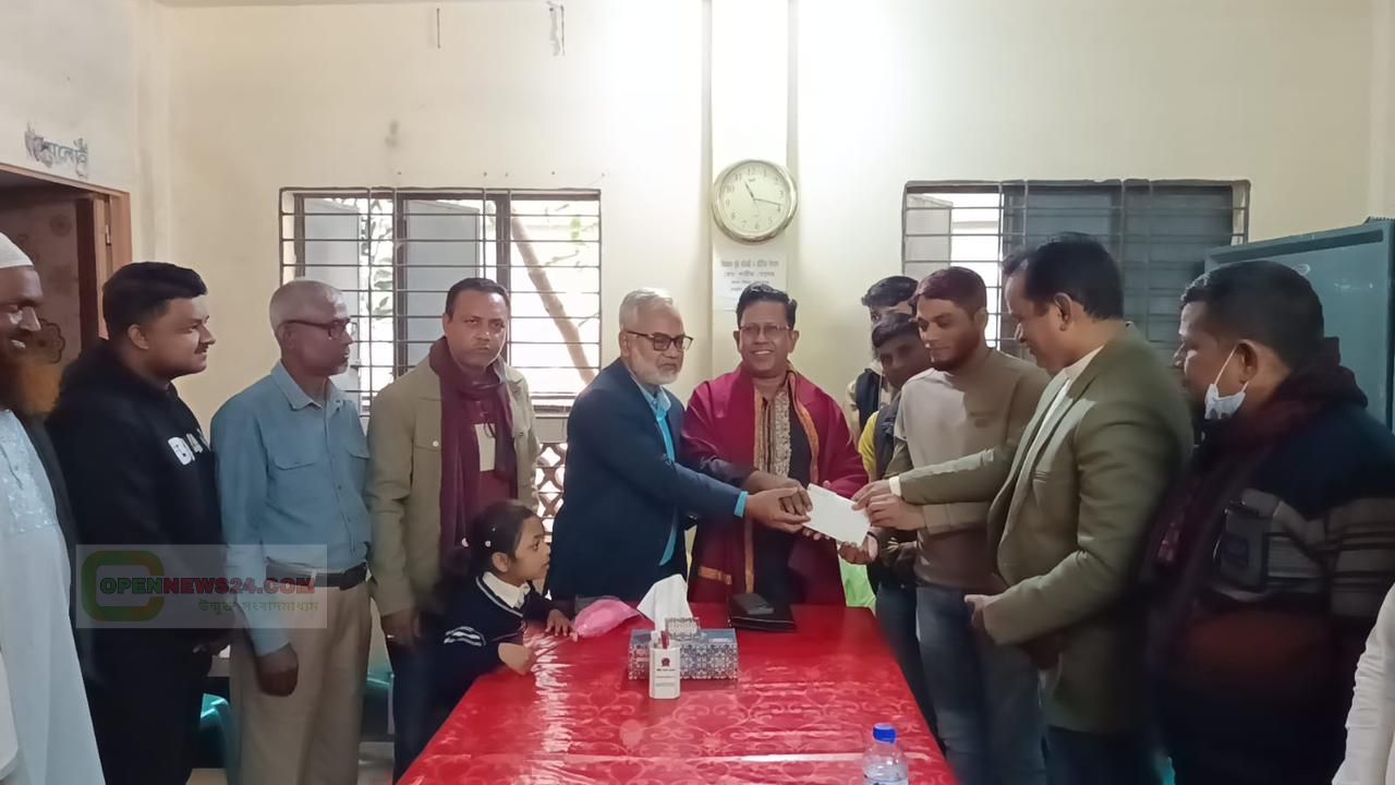  শিশুদের পাশে দাঁড়ালেন বি.এল স্কুল এক্স স্টুডেন্টস এসোসিয়েশন- নগদ অর্থ ও উপহার প্রদান