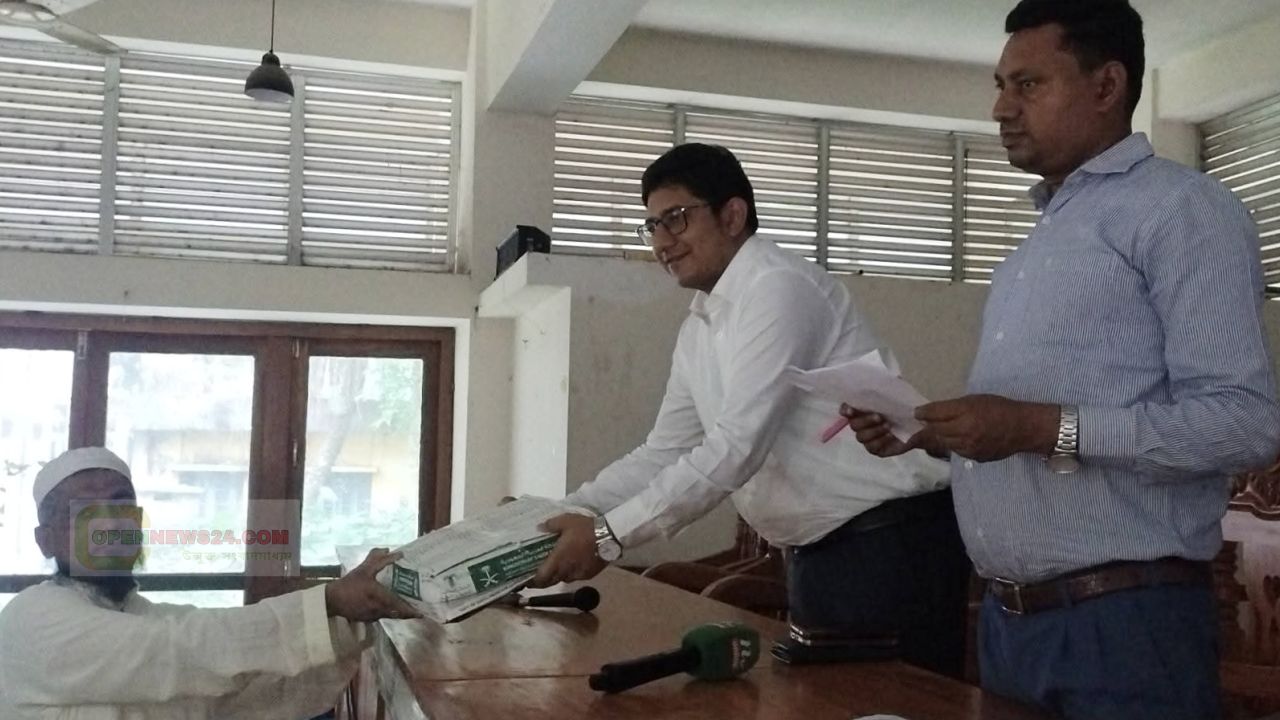 রমজান উপলক্ষে কালিয়ায় এতিমখানা-মাদ্রাসায় সৌদি সরকারের খেজুর বিতরণ